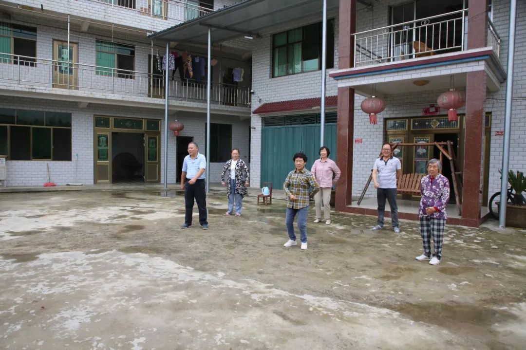 f025b786cccafff79eaf0d2283c24daf.jpg f025b786cccafff79eaf0d2283c24daf.jpg