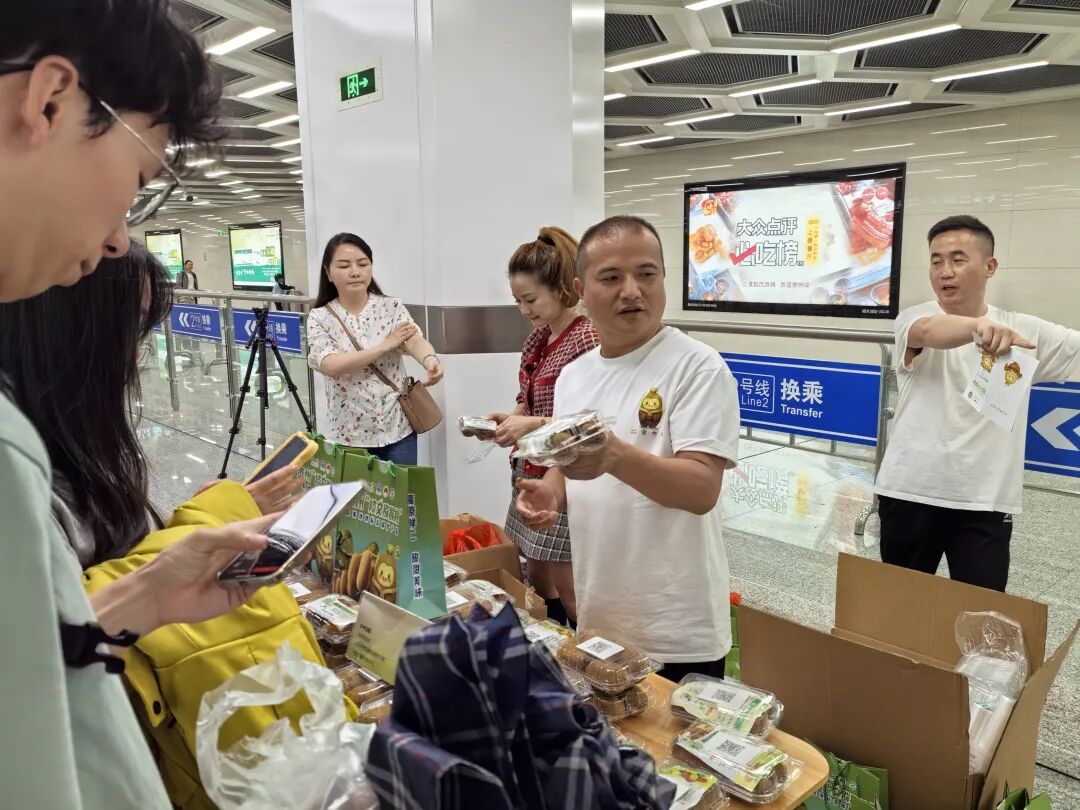 aa2d458ef2b37982db1e3b22efe02c8e.jpg aa2d458ef2b37982db1e3b22efe02c8e.jpg